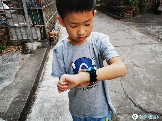 来自一份家长的体验评测：360儿童手表P1 期待已久的4G全网通
