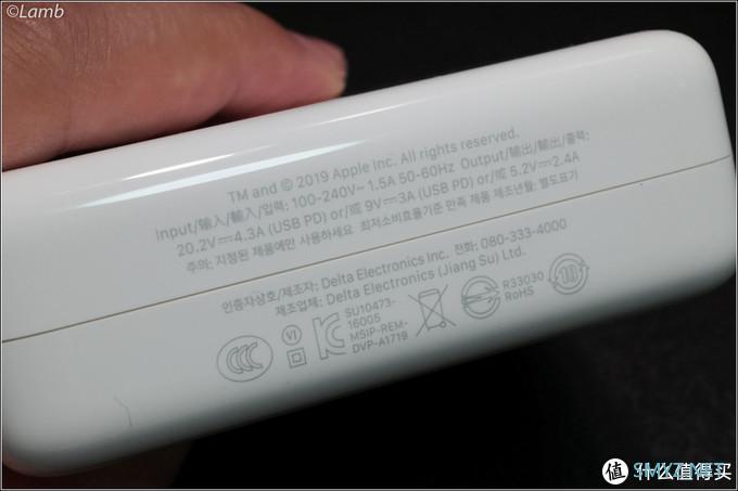 上车2019款MacBook Pro从此转换器不离身