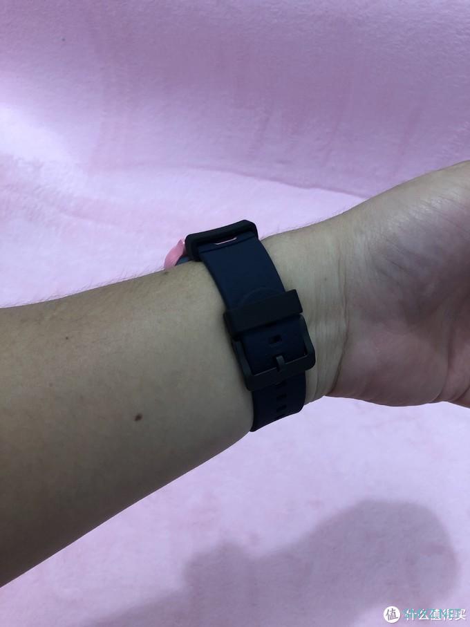 优点缺点各自明显的360儿童手表P1 优点缺点各自明显的360儿童手表P1