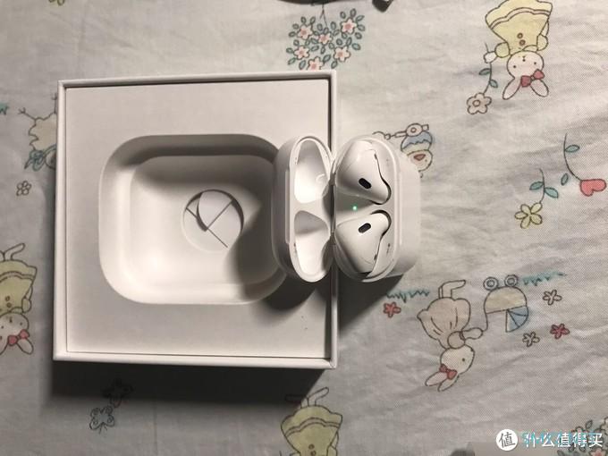 某鱼上好价购入的Apple AirPods ，让音乐倾听更自由