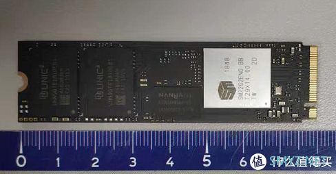 海康C2000 Pro的紫光“芯”-M.2固态硬盘简单开箱