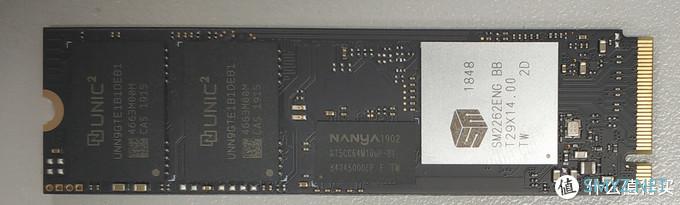 海康C2000 Pro的紫光“芯”-M.2固态硬盘简单开箱