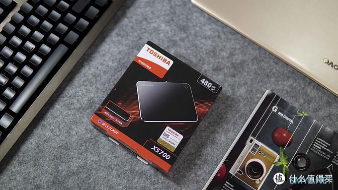 轻薄、快速、稳定——东芝XS700移动固态硬盘