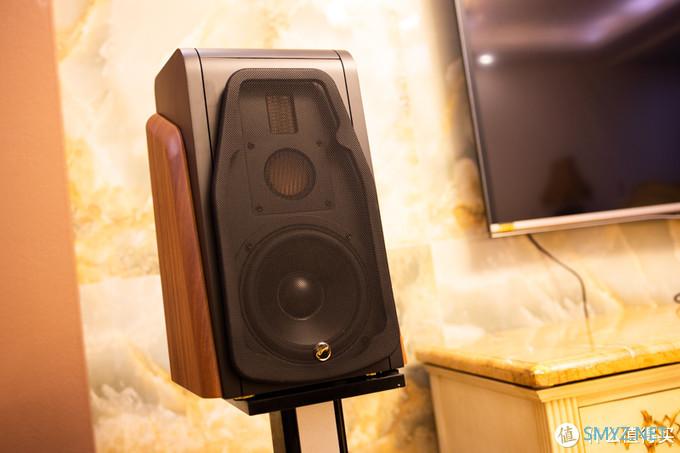 歌布林之森 篇五十三：客厅多媒体音箱新概念，体验惠威M300MKII音箱