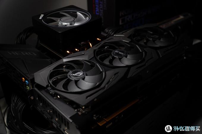 你要的三风扇，倒是买啊！玩家国度 Strix RX5700 O8G Gaming 开箱简测