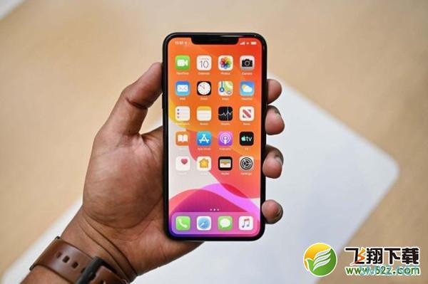 苹果iphone11 pro max和三星note10+区别对比实用评测