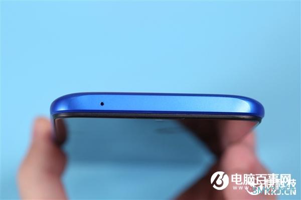 5000大电池超强续航！红米8A开箱图赏