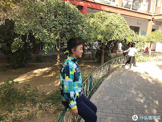 少年，小小年纪你戴啥“助听器”？ 南卡骨传导耳机入耳测评