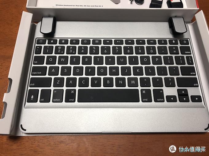 【开箱晒物】 篇四：让iPad摇身一变Macbook——Brydge键盘晒单简测