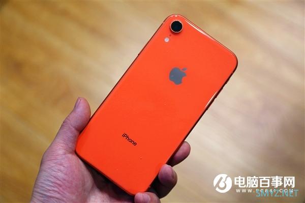 经济学者：把iPhone供应链搬回美国是天方夜谭