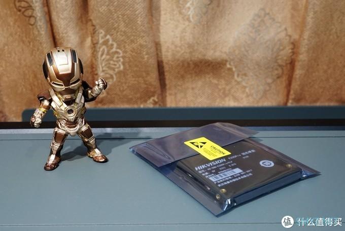 每天写入144GB数据，入门企业级SSD能扛几年？——海康威视E200P 512GB入手小测