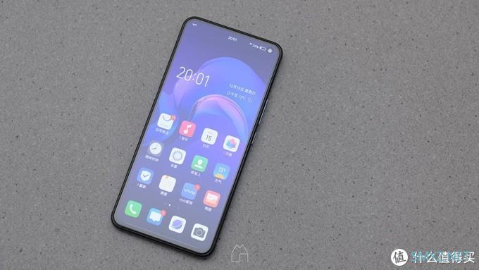 器材屋 篇十八：可能是vivo史上最强拍照手机——革新之作vivo X30简单上手及影像详评