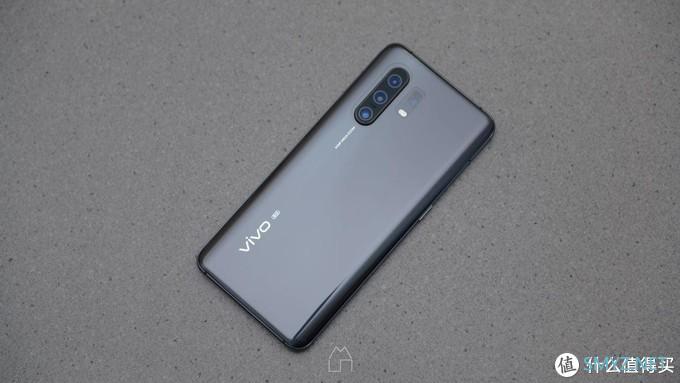 器材屋 篇十八：可能是vivo史上最强拍照手机——革新之作vivo X30简单上手及影像详评