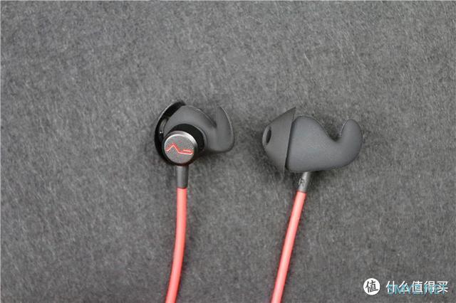 德国大师专业调音+仿生鲨鱼鳍设计，勒姆森SK-20挂脖蓝牙耳机