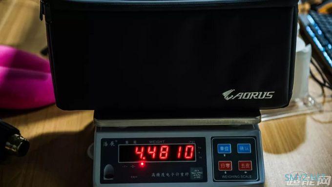 技嘉AORUS RTX 2080 Ti GAMING BOX评测：独孤求败的雷电3显卡坞