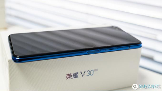  30月不卡顿的5G先锋，荣耀V30Pro手机上手评测 