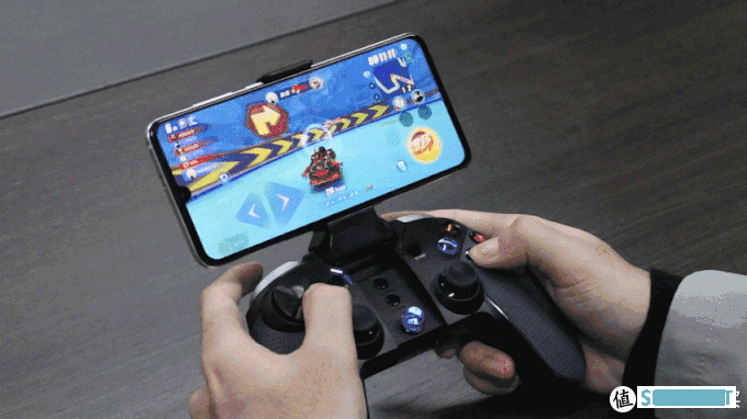 推荐一款最受欢迎的游戏手柄:QQ飞车道具赛技巧教学,让你轻松驰骋道具赛场 推荐一款最受欢迎的游戏手柄:QQ飞车道具赛技巧教学,让你轻松驰骋道具赛场