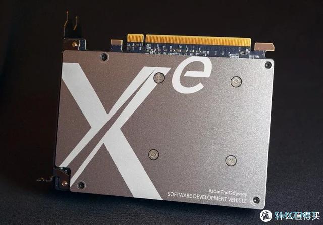 炫酷散热设计配ITX版型：Xe架构的Intel新一代独立显卡正式亮相
