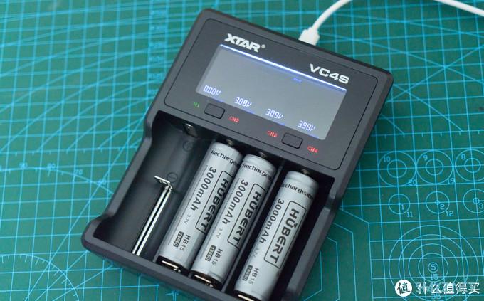 废电池别扔，0电压也能救活，VC4S智能充开箱
