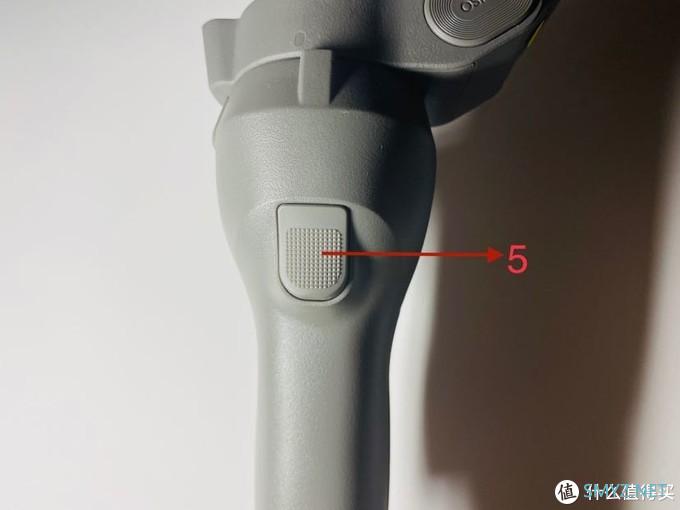 电子产品 篇四：新手体验Osmo Mobile3云台，智能跟随功能让我多了一个助理