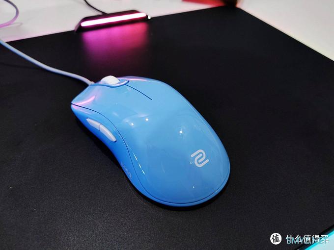 Neo的务实外设指南 篇二十八:稳中有升的优质FPS鼠标 - 卓威Zowie FK2-B上手实测 Neo的务实外设指南 篇二十八:稳中有升的优质FPS鼠标 - 卓威Zowie FK2-B上手实测