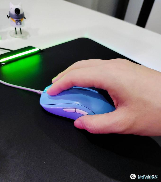 Neo的务实外设指南 篇二十八:稳中有升的优质FPS鼠标 - 卓威Zowie FK2-B上手实测 Neo的务实外设指南 篇二十八:稳中有升的优质FPS鼠标 - 卓威Zowie FK2-B上手实测