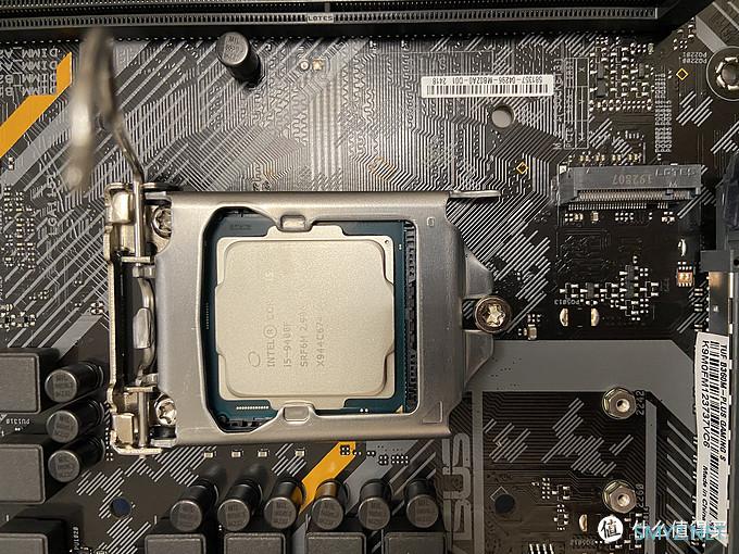 i5 9400F B360M加副屏幕装机