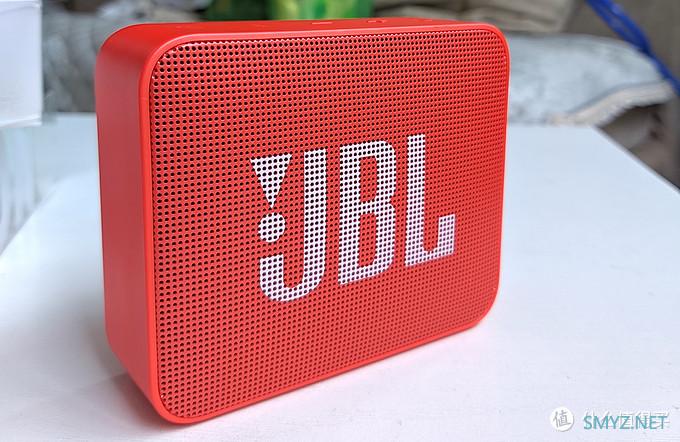 骚气十足的 JBL GO2