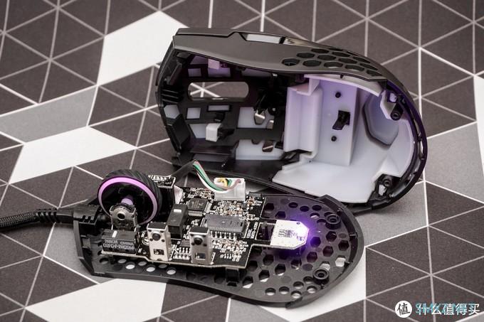 酷冷 RGB版 轻量化洞洞鼠拆解测评!——MM711 酷冷 RGB版 轻量化洞洞鼠拆解测评!——MM711