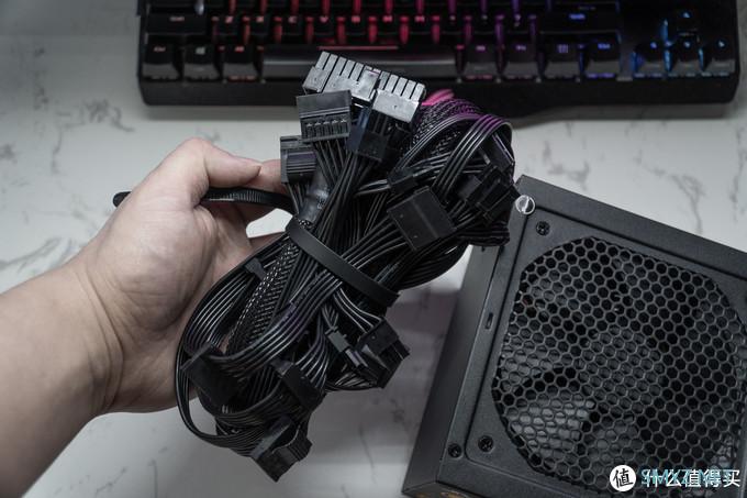 风冷可劲超！锐龙5 3600 + XFX RX5600XT 黑狼版装机测试