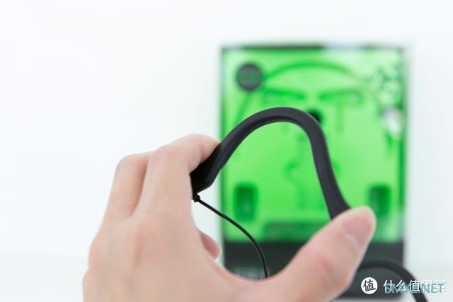 人人做主播，设备要专业——雷蛇 Razer ifrit火精灵直播耳机分享