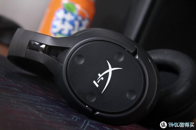 可以无线充电的游戏耳机—HyperX Cloud Flight S 天箭S 体验评测