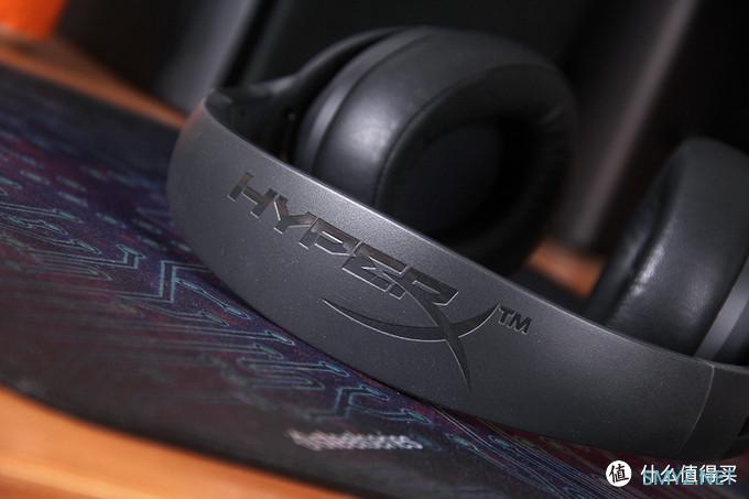 可以无线充电的游戏耳机—HyperX Cloud Flight S 天箭S 体验评测