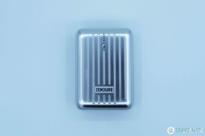 【小精致】远看是个旅行箱，其实它是一个充电宝，Zendure移动电源评测