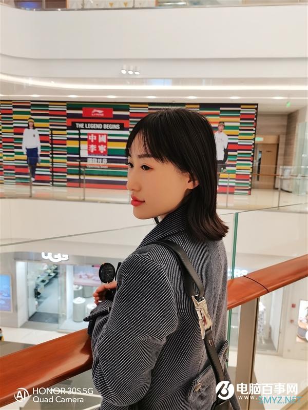 顶级旗舰同款ISP加持！荣耀30S拍人体验：感受3倍光变美拍
