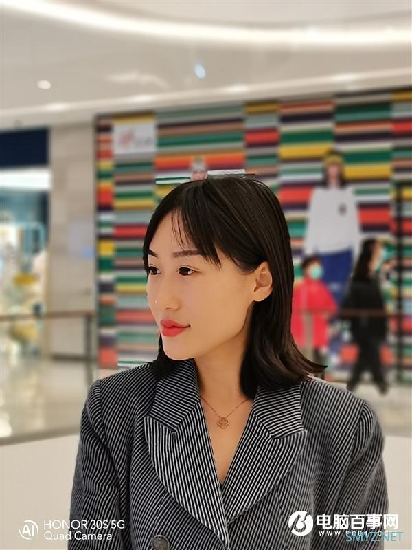 顶级旗舰同款ISP加持！荣耀30S拍人体验：感受3倍光变美拍