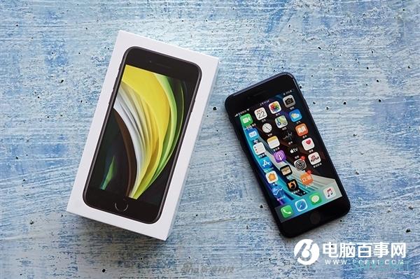 最低2799元 新iPhone SE开箱：低价高能小钢炮