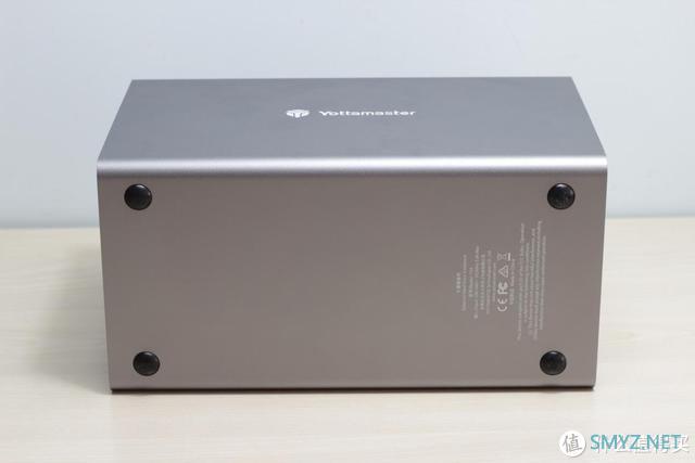 速度与安全——Yottamaster FS4RU3桌面级四盘位硬盘柜