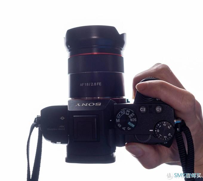 相机折腾记 篇六：FE口不到150g的超轻便广角之选——Samyang AF 18mm F2.8