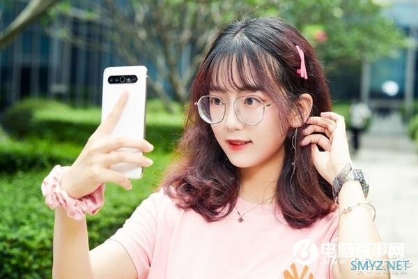 魅族17 Pro上手：90Hz+陶瓷机身 独占“唯一”的5G梦想旗舰