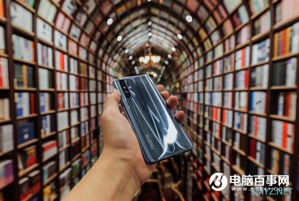 代号银翼杀手 realme骁龙865新机首曝