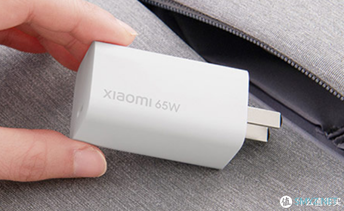 二狗聊数码 篇三十八:从18W到100W,充电器选购看这篇就够咯 二狗聊数码 篇三十八:从18W到100W,充电器选购看这篇就够咯