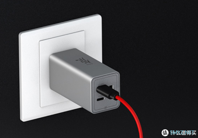 二狗聊数码 篇三十八:从18W到100W,充电器选购看这篇就够咯 二狗聊数码 篇三十八:从18W到100W,充电器选购看这篇就够咯