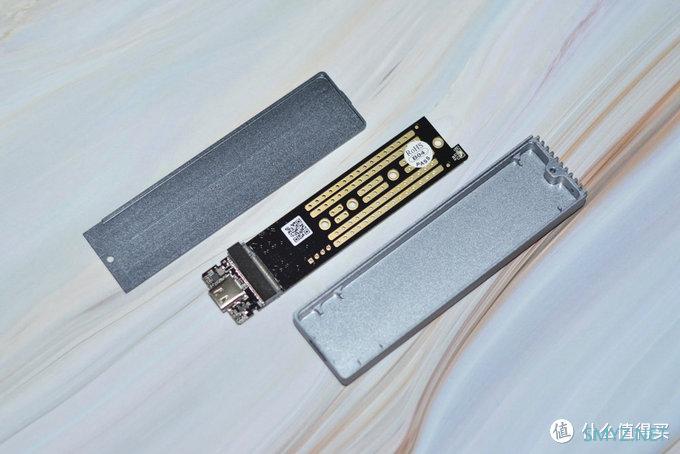 勤添印记 篇十三：短小精悍，多快好爽：Orico 迅龙 V500 M.2 NVMe SSD
