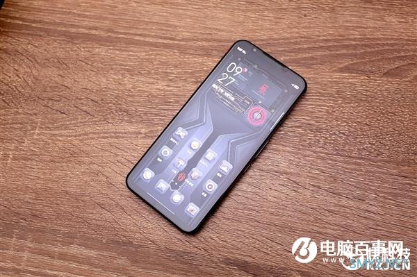 国产首款16G内存旗舰 红魔5G氘锋透明版图赏