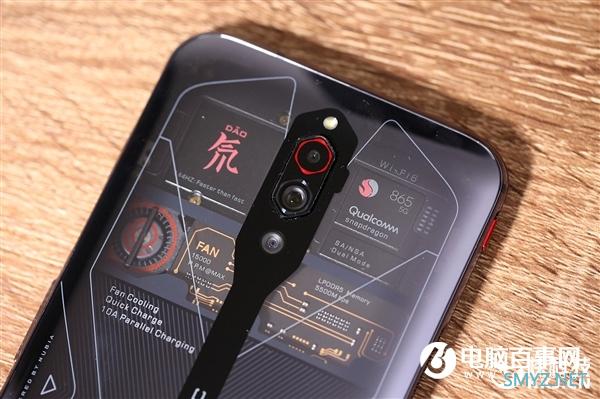 国产首款16G内存旗舰 红魔5G氘锋透明版图赏