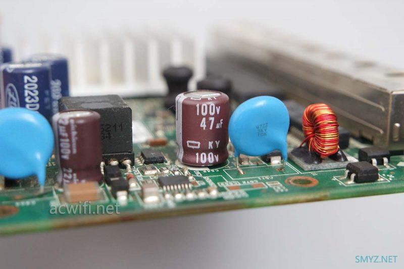 两台网管交换机：水星SG108 Pro和网件GS108T V2拆机