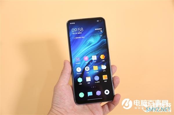 千元120Hz竞速屏 vivo iQOO Z1x海蔚蓝开箱图赏 千元120Hz竞速屏 vivo iQOO Z1x海蔚蓝开箱图赏
