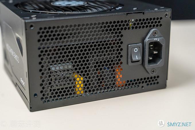蘑菇爱搞机 篇二百三十六:10代i7处理器功耗表现怎么样?实测给你看!威刚XPG CR650G金牌全模组电源 评测 蘑菇爱搞机 篇二百三十六:10代i7处理器功耗表现怎么样?实测给你看!威刚XPG CR650G金牌全模组电源 评测