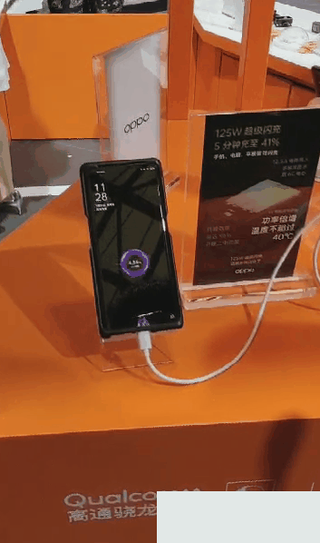 业界最高快充功率！OPPO 125W超级闪充亮相ChinaJoy：5分钟回血